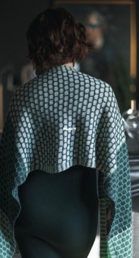 Papallona Wrap by Em Lyn Knits - Free