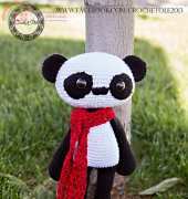 Crochet Olé! (Lauren Whitney) - Chloe the Panda KIT