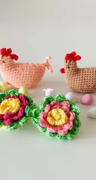 Essiebirdies - Esther Vogelaar - Little Chicken - Kippetje - English and Dutch - Free