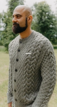 Sabir Cardigan by Zanete Hussain - Zanete Knits