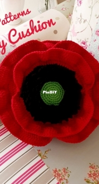 Pippa Patterns - Connie Rockliff - Poppy Cushion
