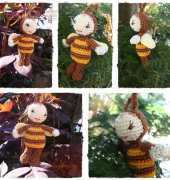 Little bee keyring