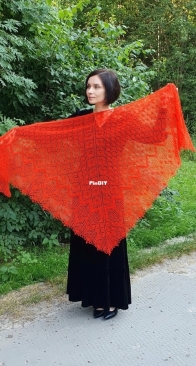 Cherry Orchard Shawl by Karina Zemtsova - Russian