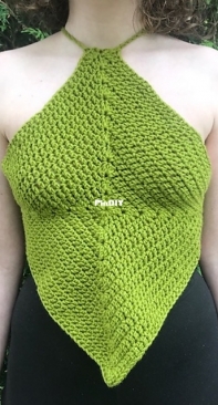 Carroway Crochet - Pam Carr - The Simple Square Halter Top - free