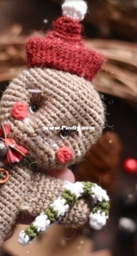 Straw Animals - Juliya Ustimenko - Gingerbread Man