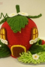 Strawberry House - Russian - Jelena