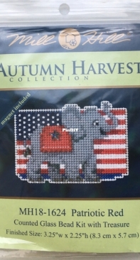 Mill Hill MH18-1624 Autumn Harvest Collection - Patriotic Red