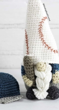 Winding Road Crochet - Lindsey Dale - Baseball Gnome - Free