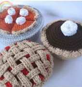CrochetNPlayDesigns - CraftyAnna - Bake A Pie