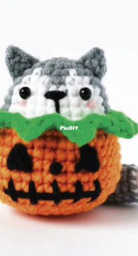 Day dreaming Maker - Pei Ying Tee - Pumpkin Wolf