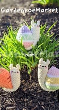 Garden Hoe Crochet - Zoe Young - Easter Snails Bundle