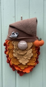 Squibberly Rose - Selina Page - Autumn Gonk Wreath