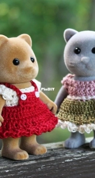 Dawn Smith - Dresses for Calico Critter and Sylvanian Mothers  - Free