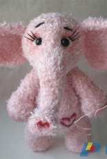 Jasmine- Yanina Kamysha- Elephant - Spanish - Translated