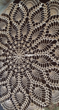 Pineapples doily