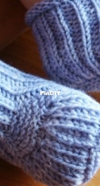 Blue Steps - Baby Booties by Regina Willer - English - Free