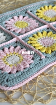 Granny Square Clutch by Larissa Geurts