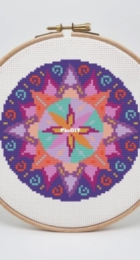 Meloca Designs - Mandala Flower - Free