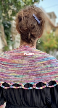 Chain Reaction Shawl by Jem Arrowsmith - Under the Olive Tree Knits - Updated