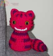 Lauren Synowiec - Cheshire Cat - Free