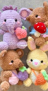RIN Crochet - rin.meow21 - Linh Dang - 4in1 bundle Crochet Pattern - standing and sitting Lumpy, Rabbit, Kanga-Roo, and 8 accessories