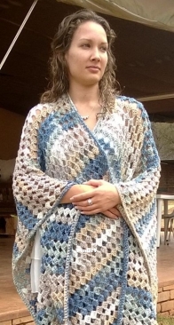 Yarn in a Barn - Hilda Steyn - Rolling Ocean Ruana