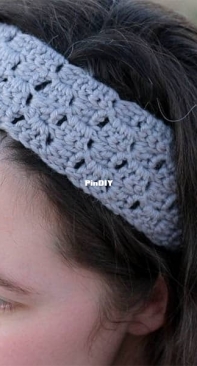 Winding Road Crochet - Lindsey Dale - Textured Crochet Headband - Free