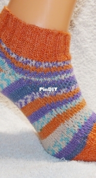 Gitta Gitter Socken by Heike Häuptner-Germn-Free