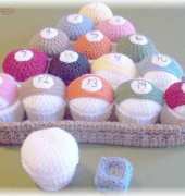 KTBdesigns-Sally Byrne-Billiard Ball CupCakes