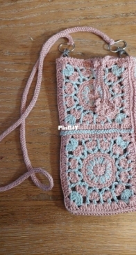 Octobre Rose another pouch