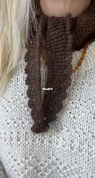 Nova Scarf by Rikke Ørum