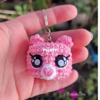 Artes da Desi - Desi Winters - Teddy bear keychain - Chaveiro Ursinho - English and Portuguese - Free