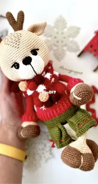 Cozy puppet - Deer - English