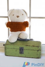Baby Bobbi Sweater by Sylvia Hager/blueskyalpacas-Free