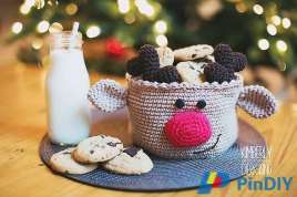 One and Two Company - Carolina Guzman - Reindeer Basket