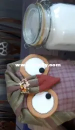 Kitchen owl