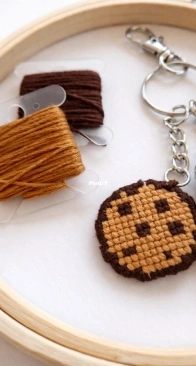Crossed Itch - Mini Cookie N.01 - Free