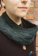 WayfaringYarns-Autumn in Peachtree Cowl by Selena Miskin-Free