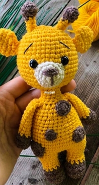 Nat Knits - Natalia - Little giraffe - Pequeña jirafa - Spanish - Translated - Free