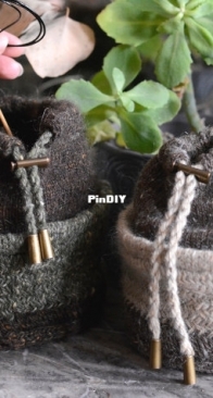 Baggu Pouch No 2 by Beatrice Mase