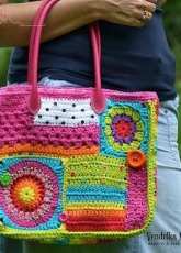 Magic with hook and needles - Vendula Maderska - Crazy rainbow bag
