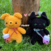 Stitched Creations GB - Ammarl Ajmal - Black cat + golden retriever