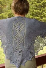 Mystery Medallion Shawl by Jen Lucas/Mystery KAL 2011
