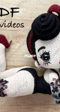 Monoxa Crochet Toys - Pin Up Girl
