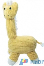 Mochimochi Land-Gargle the Giraffe by Anna Hrachovec