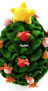 Sky Magenta - Christmas Tree - Arvore de Natal - Portuguese - Translated