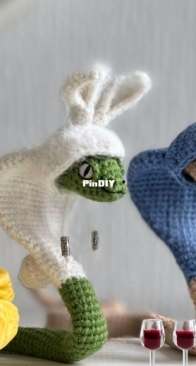 Iris toys - Irina Ni - Ирина Ни - Snake in hoodie - Змея в худи - Russian