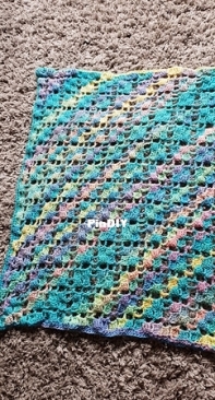 Wendy Hall - Holey Moley - Easy Peasy Square or Rectangular Blanket/Scarf Baby Cosy - Free