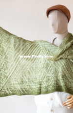 Starstruck Shawl by Adrienne Larsen-2 versions-Free