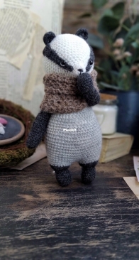 Petit Cutie - Olga Khokhlova - Percy Badger